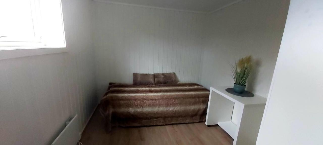 Aurora Rooms In Shared Apartment Nr2 We Are Doing Privet Northen Lights Trips, Reindeer Trip And Fjord Sommaroy Trip ทรอมโซ ภายนอก รูปภาพ