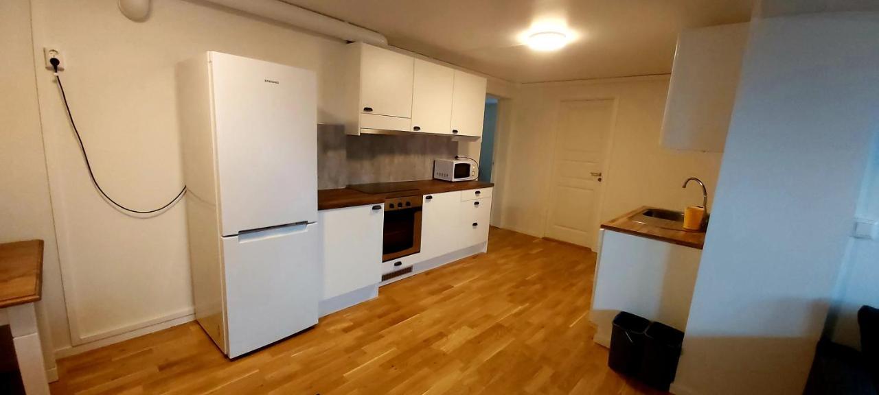Aurora Rooms In Shared Apartment Nr2 We Are Doing Privet Northen Lights Trips, Reindeer Trip And Fjord Sommaroy Trip ทรอมโซ ภายนอก รูปภาพ