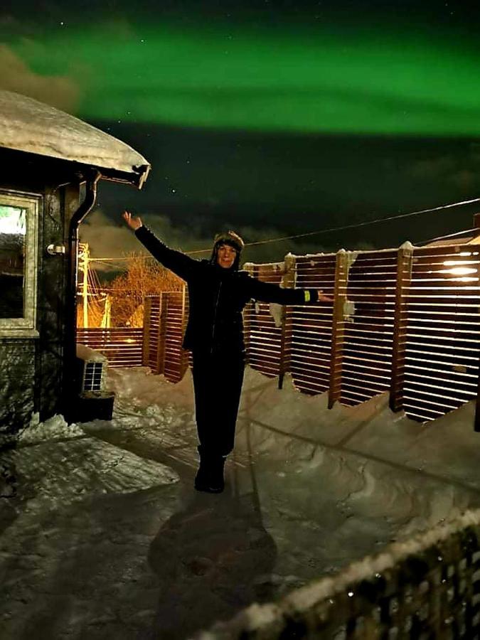 Aurora Rooms In Shared Apartment Nr2 We Are Doing Privet Northen Lights Trips, Reindeer Trip And Fjord Sommaroy Trip ทรอมโซ ภายนอก รูปภาพ